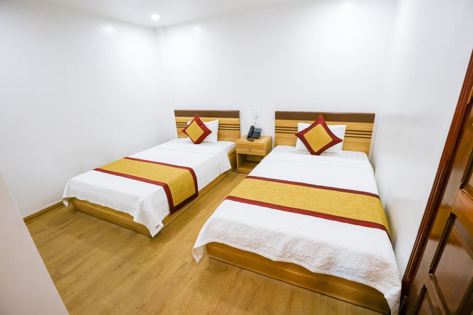 Hotel Khach San Kien Ngoc Dong Khe Sau Exterior foto